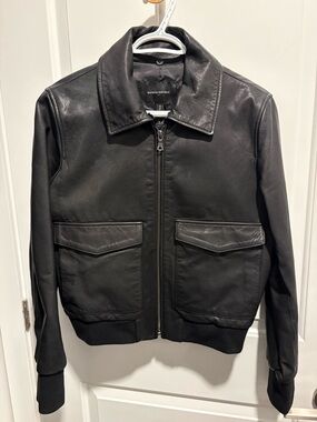 Banana Republic Genuine Leather Bomber Jacket